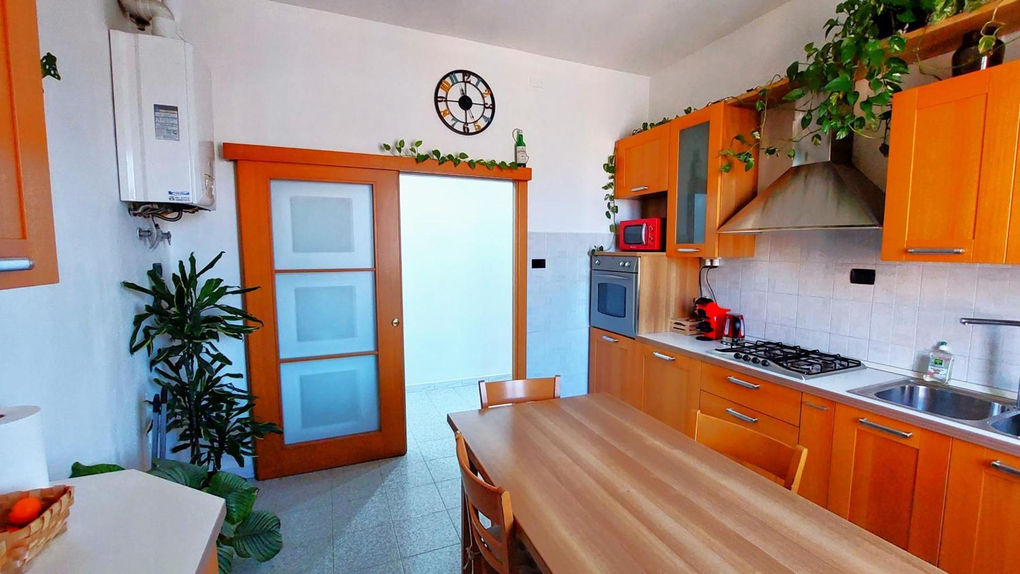 Bologna Homestay Bagian luar foto