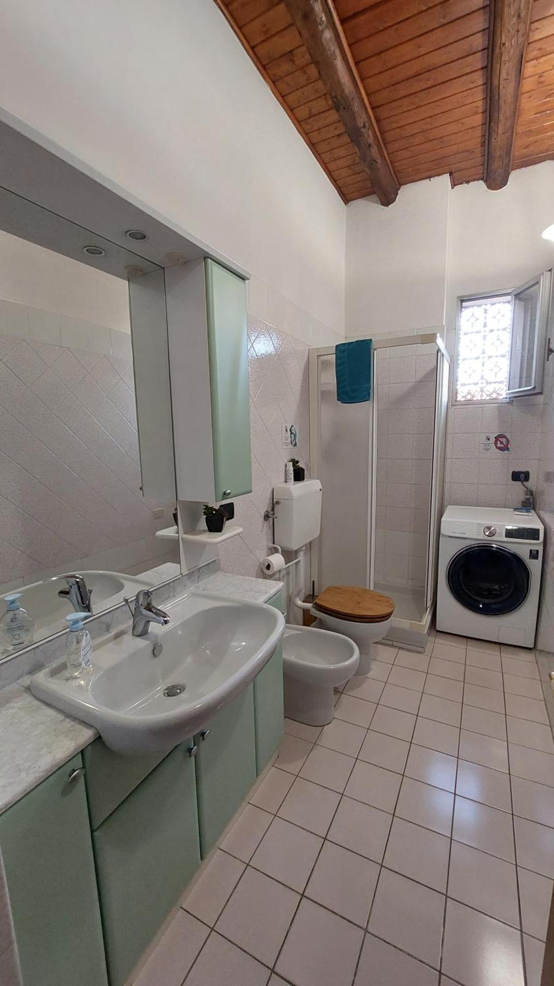 Bologna Homestay Bagian luar foto